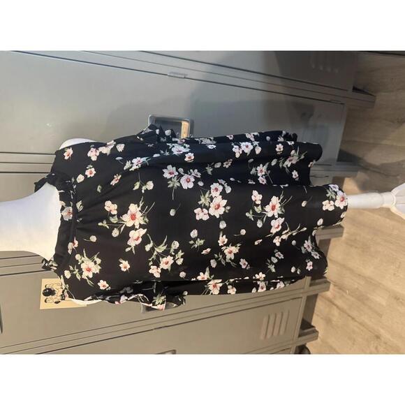 Umgee Floral Top -Sz S - would fit M:) - Picture 1 of 6